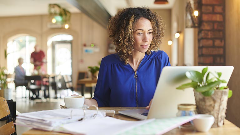 Top reasons to outsource payroll