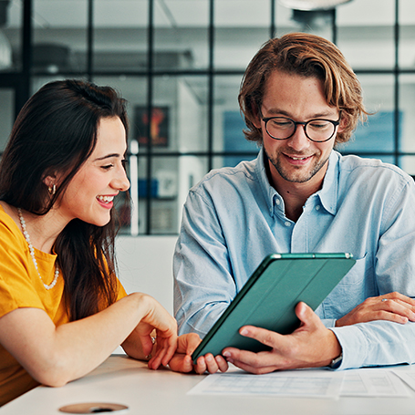 Employee feedback and engagement tracking